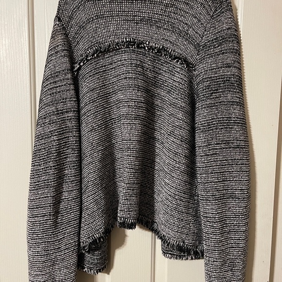 Snazzy Chicos size 3 sweater jacket NWT - Picture 6 of 11